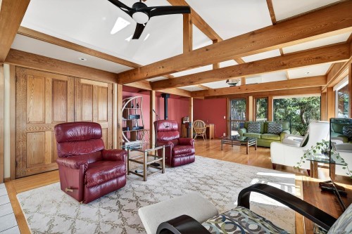 300 Old Scott Rd, Salt Spring, BC 