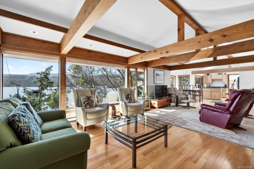 300 Old Scott Rd, Salt Spring, BC 