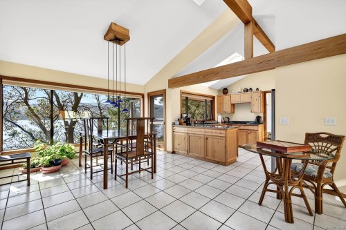 300 Old Scott Rd, Salt Spring, BC 