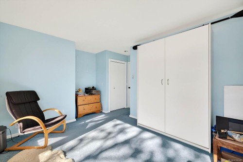 300 Old Scott Rd, Salt Spring, BC 