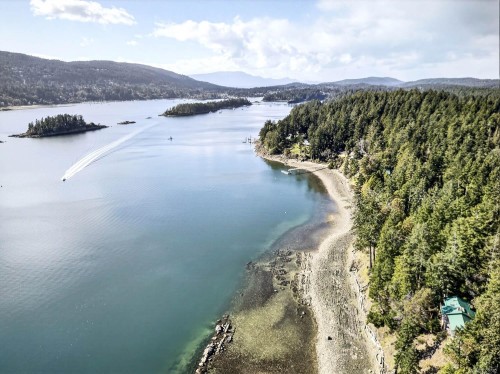 300 Old Scott Rd, Salt Spring, BC 