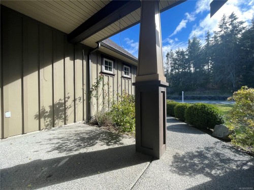 8 Trill Dr, Parksville, BC 