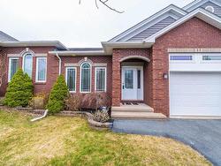 11 Kirkwood Court  Bedford, NS B4A 0A9