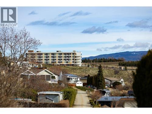 8705 Kalview Drive, Coldstream, BC - Outdoor With View
