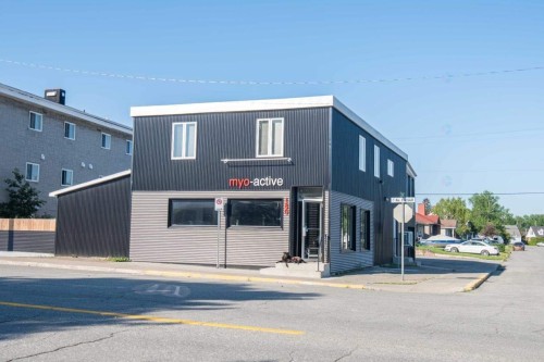 Façade - 180 Av. Perrault, Val-D'Or, QC - Outdoor