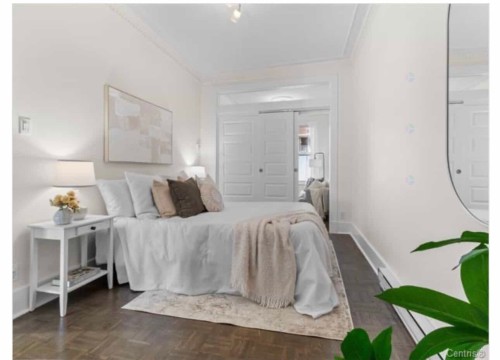 Chambre à coucher - 8840 Rue Berri, Montréal (Ahuntsic-Cartierville), QC - Indoor Photo Showing Bedroom