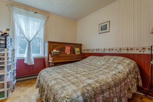 Chambre à coucher - 1484 Route 340, Saint-Télesphore, QC - Indoor Photo Showing Bedroom