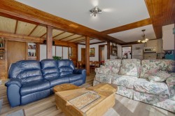 Salon - 