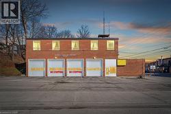 10 CAITHNESS Street W  Caledonia, ON N3W 1L1