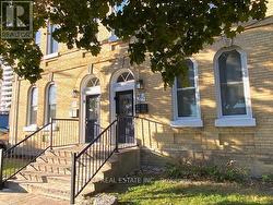 2 - 158 DARLING STREET  Brantford, ON N3S 3W6