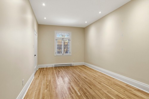 Chambre à coucher principale - 4418 Av. Coolbrook, Montréal (Côte-Des-Neiges/Notre-Dame-De-Grâce), QC - Indoor Photo Showing Other Room