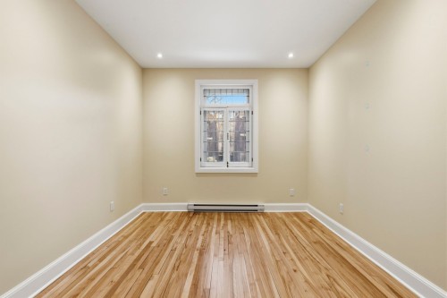 Chambre à coucher principale - 4420 Av. Coolbrook, Montréal (Côte-Des-Neiges/Notre-Dame-De-Grâce), QC - Indoor Photo Showing Other Room