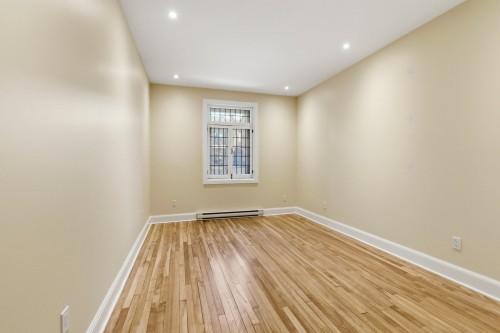 Chambre à coucher principale - 4420 Av. Coolbrook, Montréal (Côte-Des-Neiges/Notre-Dame-De-Grâce), QC - Indoor Photo Showing Other Room