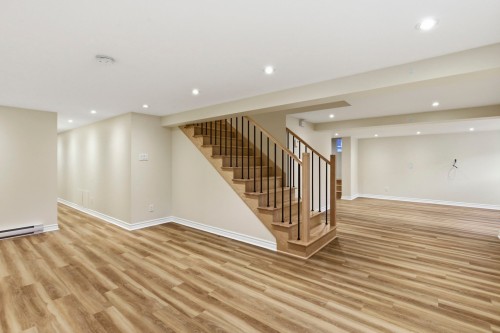 Salle familiale - 4420 Av. Coolbrook, Montréal (Côte-Des-Neiges/Notre-Dame-De-Grâce), QC - Indoor Photo Showing Other Room