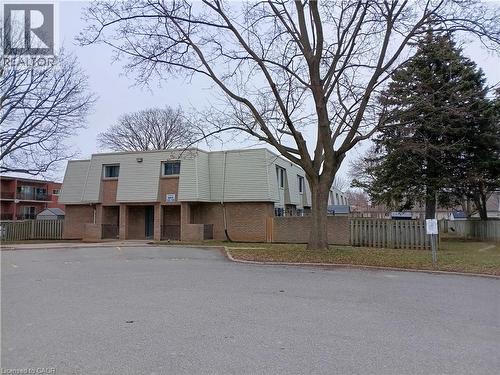 17 OLD PINE Trail Unit# 156  St. Catharines, ON L2M 6P9