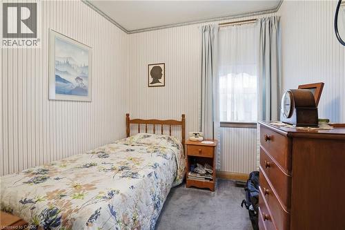 424 East 42Nd Street, Hamilton, ON - Indoor Photo Showing Bedroom