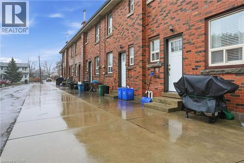 424 East 42Nd Street, Hamilton, ON - Outdoor