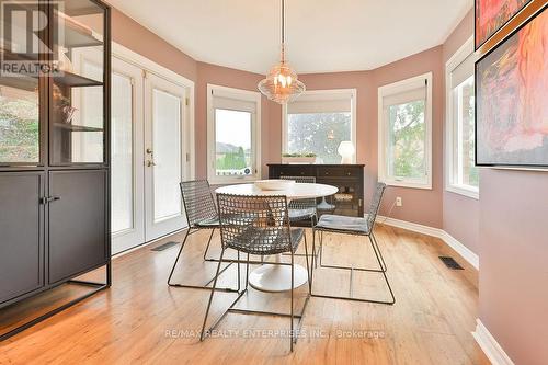 Breakfast Area, Double Door Walkout to Deck - 431 Naomi Crescent, Mississauga, ON - Indoor Photo Showing Dining Room