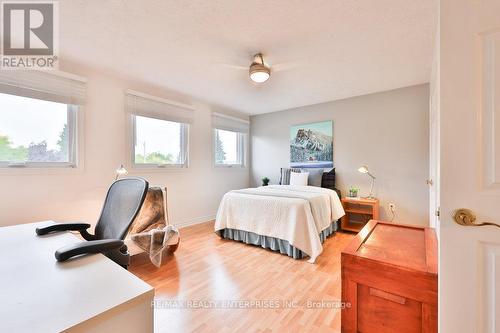 Bedroom, Double Closet, Large Windows - 431 Naomi Crescent, Mississauga, ON - Indoor Photo Showing Bedroom