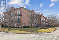 108 - 262 DUNDAS STREET E  Hamilton, ON L8B 1A9