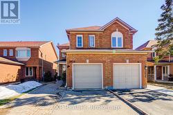 3824 ALLCROFT ROAD  Mississauga, ON L5N 6V6