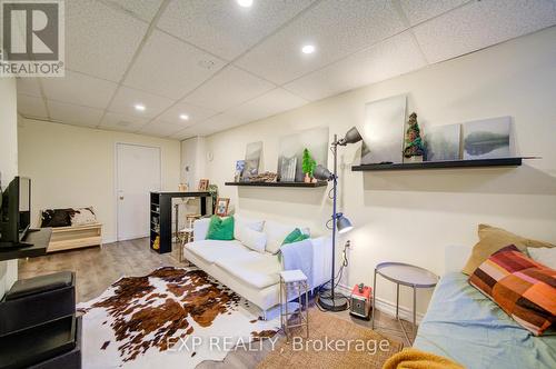 3824 Allcroft Road, Mississauga, ON - Indoor