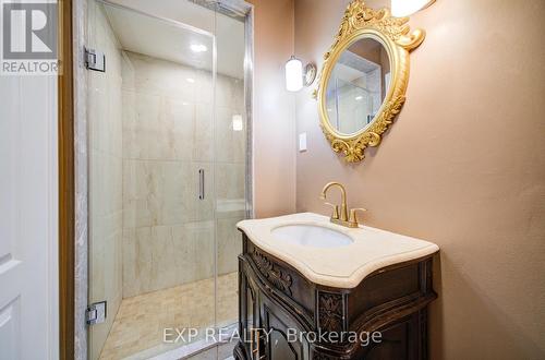3824 Allcroft Road, Mississauga, ON - Indoor Photo Showing Bathroom