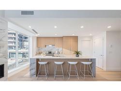 201 1475 FOSTER STREET  Surrey, BC V4B 3W7