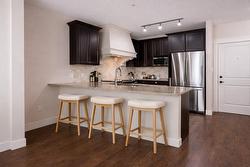 203 19530 65 AVENUE  Surrey, BC V4N 6M1