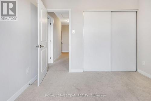 1004 Elixir Place, Ottawa, ON - Indoor Photo Showing Other Room