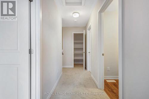 1004 Elixir Place, Ottawa, ON - Indoor Photo Showing Other Room