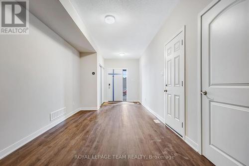 1004 Elixir Place, Ottawa, ON - Indoor Photo Showing Other Room
