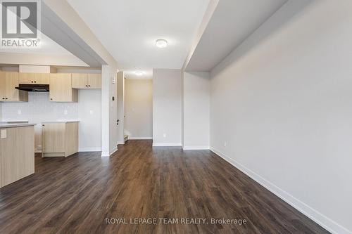 1004 Elixir Place, Ottawa, ON - Indoor Photo Showing Kitchen