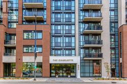 501 - 560 RIDEAU STREET  Ottawa, ON K1N 0G3