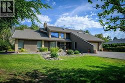 604 STANSFIELD Road  Kamloops, BC V2B 6M3