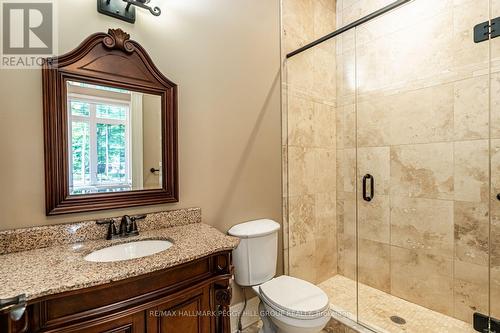 32 Gallagher Crescent, Springwater, ON - Indoor Photo Showing Bathroom