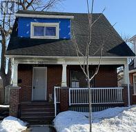 585 BOLIVAR STREET  Peterborough (Town Ward 3), ON K9J 4R9