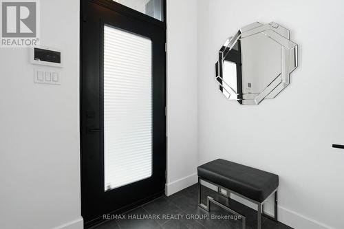 Main Level - Foyer - 2167 Rice Avenue, Ottawa, ON - Indoor Photo Showing Other Room