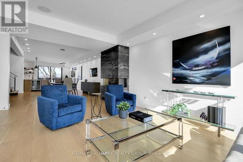 Main Level - Living Room - 2167 Rice Avenue, Ottawa, ON - Indoor Photo Showing Living Room