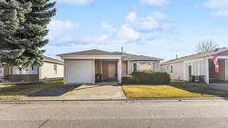 322-1260 Raymer Road  Kelowna, BC V1W 3S5