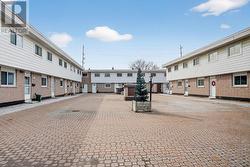 427 MOODIE DRIVE  Ottawa, ON K2H 8A5