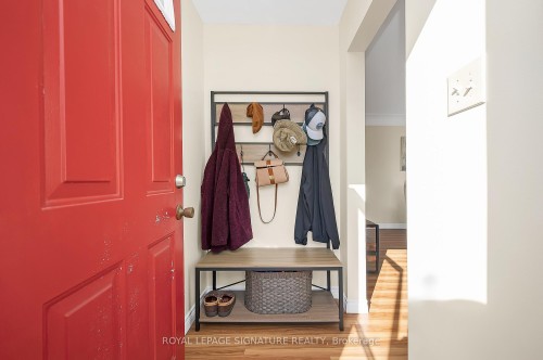 43 Lake Avenue N, Hamilton, ON - Indoor