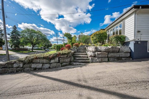 43 Lake Avenue N, Hamilton, ON - Outdoor