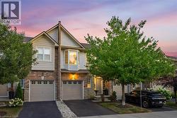 10 LIDDYCOAT Lane Unit# 4  Hamilton, ON L9G 0A7