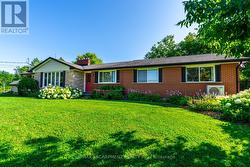 2172 CENTRE ROAD W  Hamilton, ON L0P 1B0