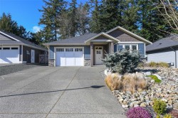 259 Forester Ave  Comox, BC V9M 0C2