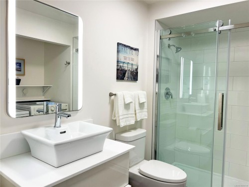 9736 Chemainus Rd, Chemainus, BC - Indoor Photo Showing Bathroom