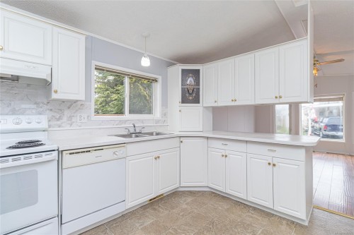#320-2885 Boys Rd, Duncan, BC 