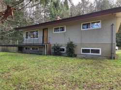3246 Gibbins Rd  Duncan, BC V9L 1G8