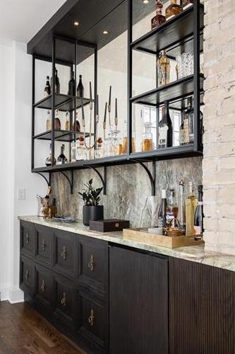 12 Ruskin Row, Winnipeg, MB 